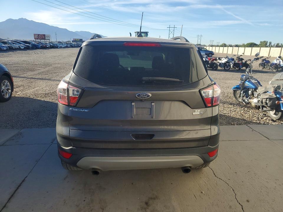 68294156 :رقم المزاد ، 1FMCU9GDXJUD04943 vin ، 2018 Ford Escape مزاد بيع