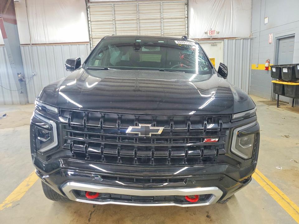 2026 Chevrolet Suburban მანქანა იყიდება აუქციონზე, vin: 1GNS6DKD6TR327640, აუქციონის ნომერი: 69491176