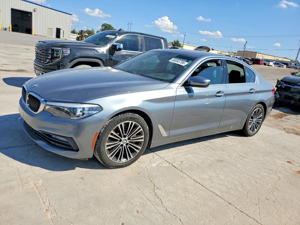 68083796 :رقم المزاد ، WBAJA7C56JWC76523 vin ، 2018 Bmw 530 مزاد بيع