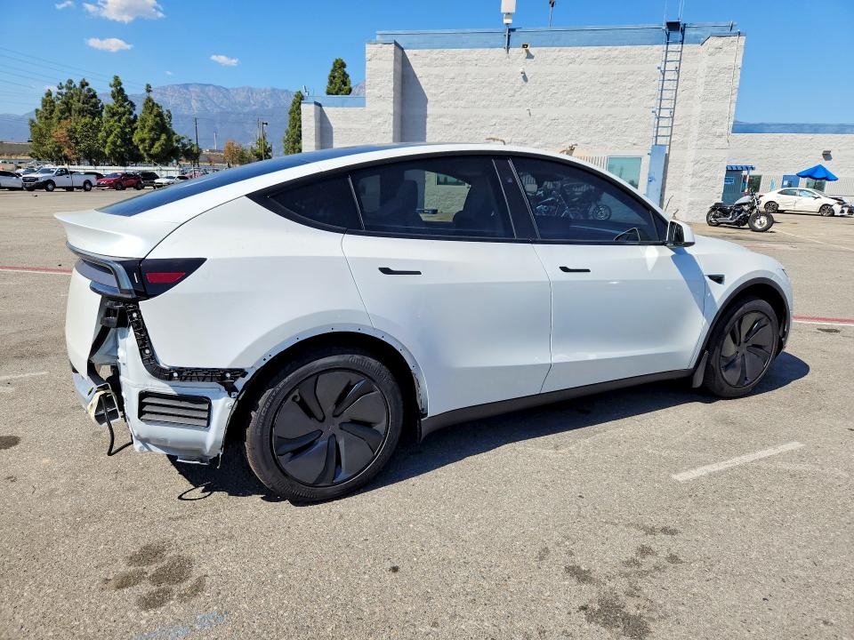 Продаж на аукціоні авто 2026 Tesla Model Y, vin: 7SAYGDED8TF520117, номер лоту: 69523276
