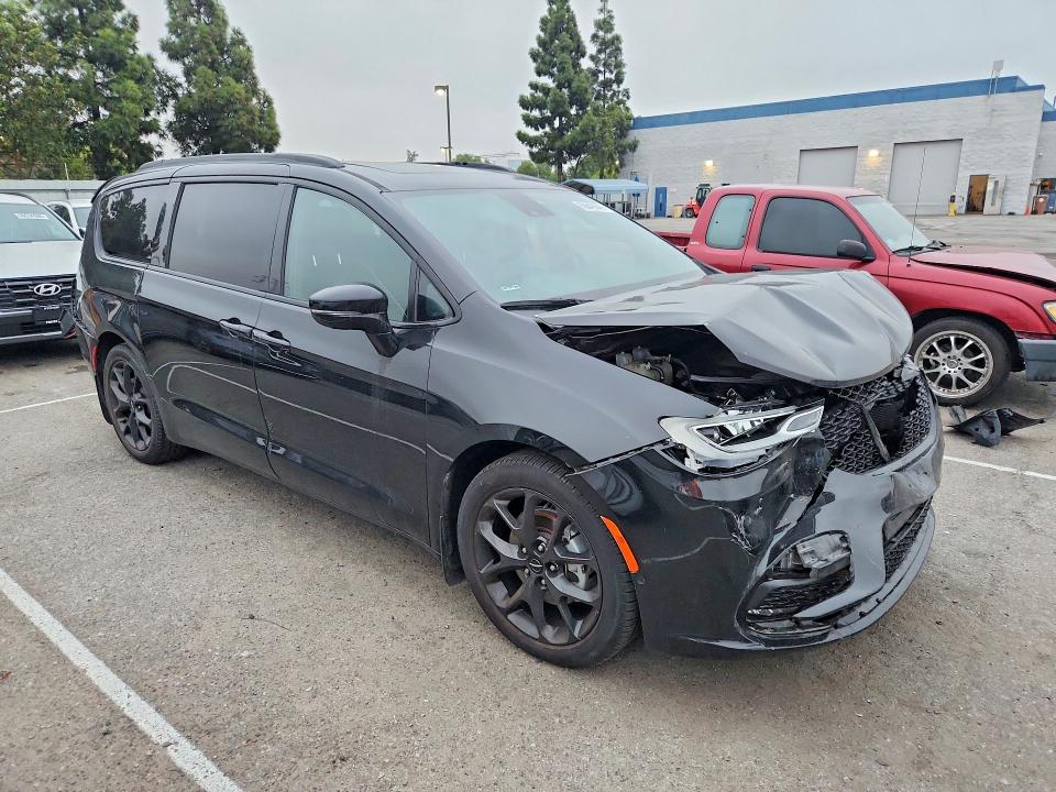 Продаж на аукціоні авто 2023 Chrysler Pacifica, vin: 2C4RC1GG7PR570861, номер лоту: 68849046