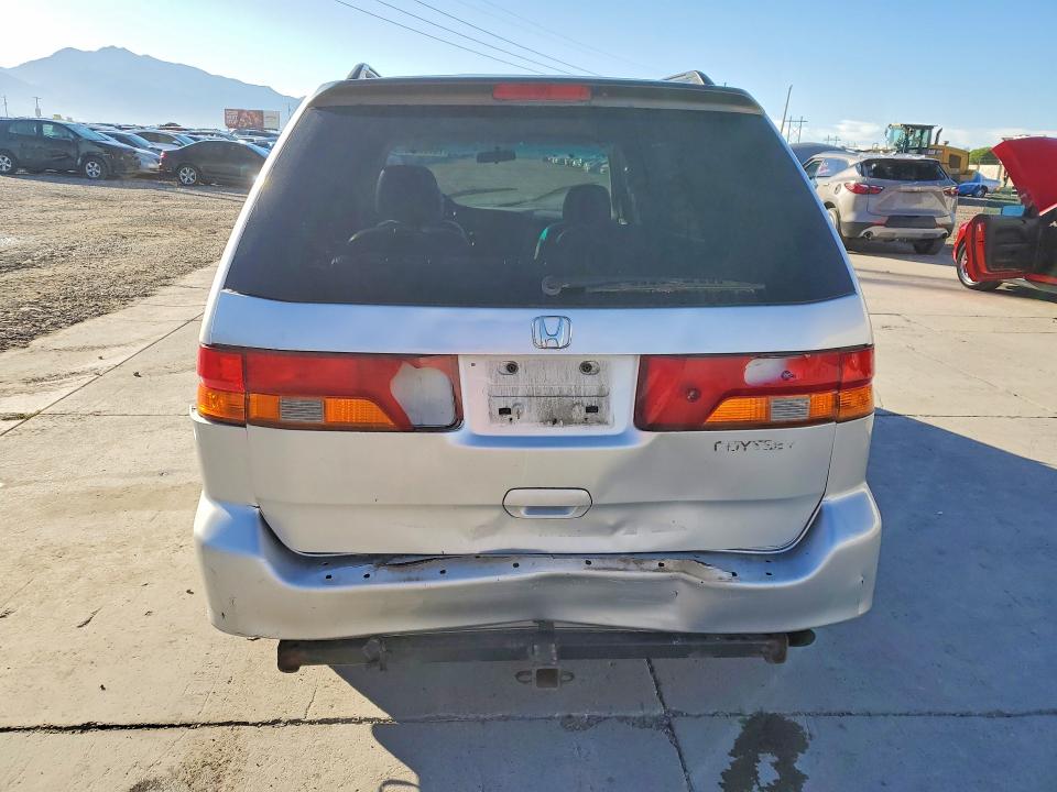 70498686 :رقم المزاد ، 5FNRL18084B106888 vin ، 2004 Honda Odyssey مزاد بيع