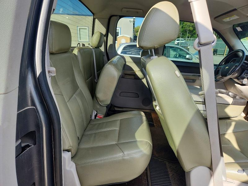 Продажа на аукционе авто 2011 Chevrolet Silverado, vin: 1GCRKSE33BZ417496, номер лота: 68297836
