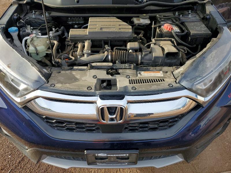 69719266 :رقم المزاد ، 7FARW2H88JE099735 vin ، 2018 Honda Cr-v مزاد بيع