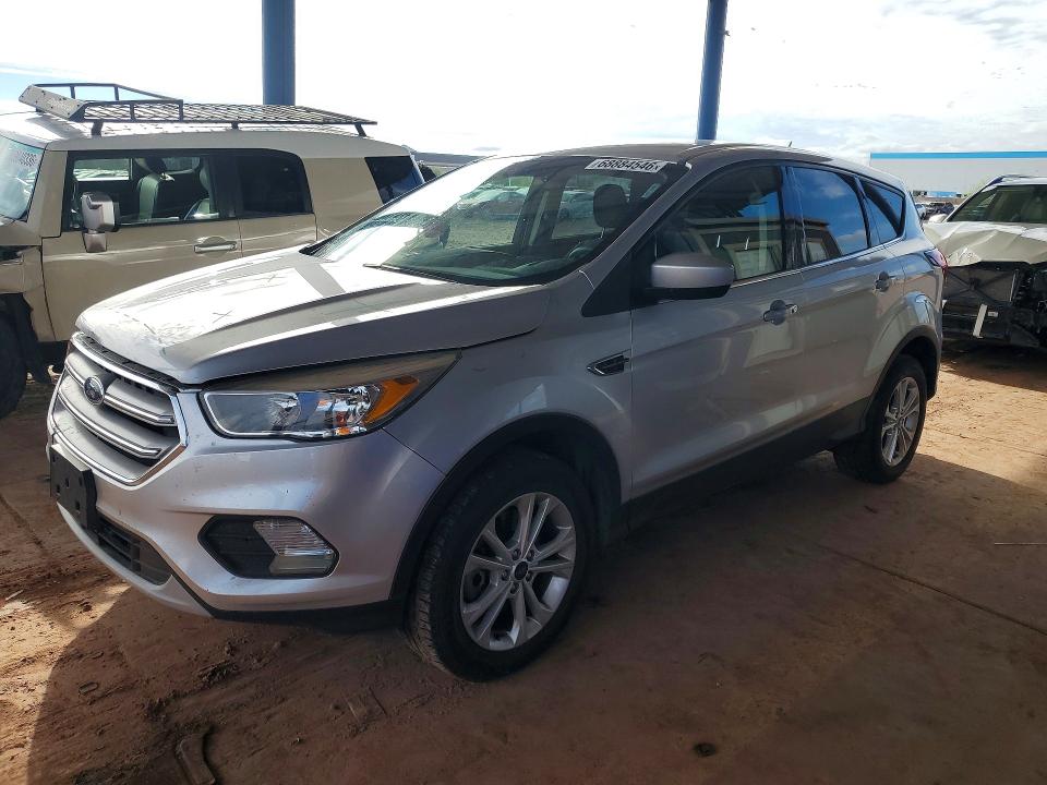 2019 Ford Escape მანქანა იყიდება აუქციონზე, vin: 1FMCU9GD7KUB06953, აუქციონის ნომერი: 68884546