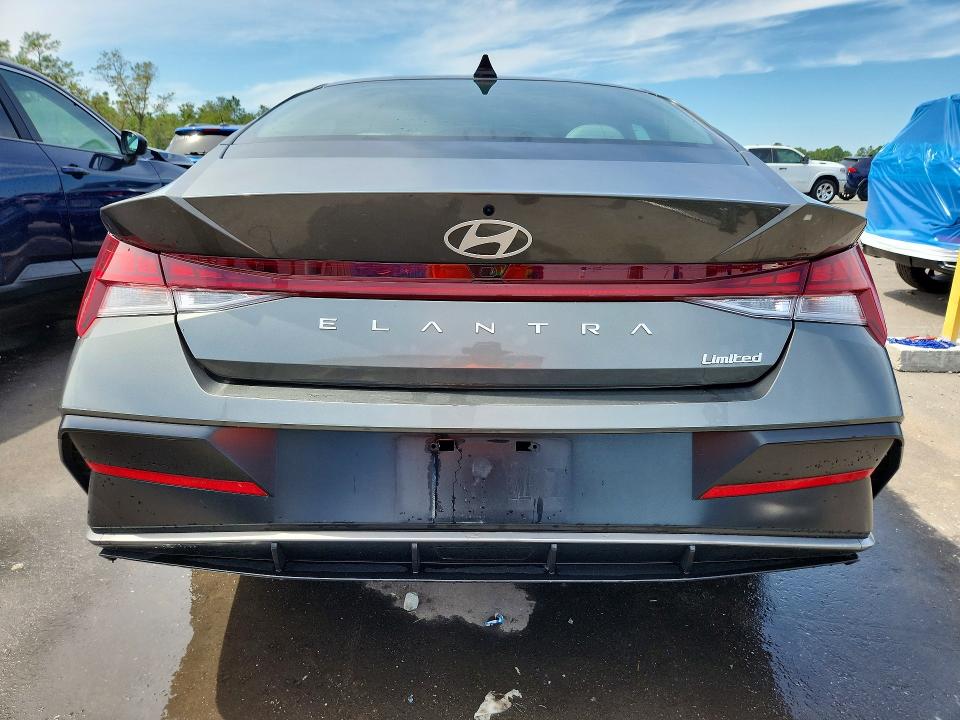2025 Hyundai Elantra მანქანა იყიდება აუქციონზე, vin: KMHLP4DG0SU903635, აუქციონის ნომერი: 70784206
