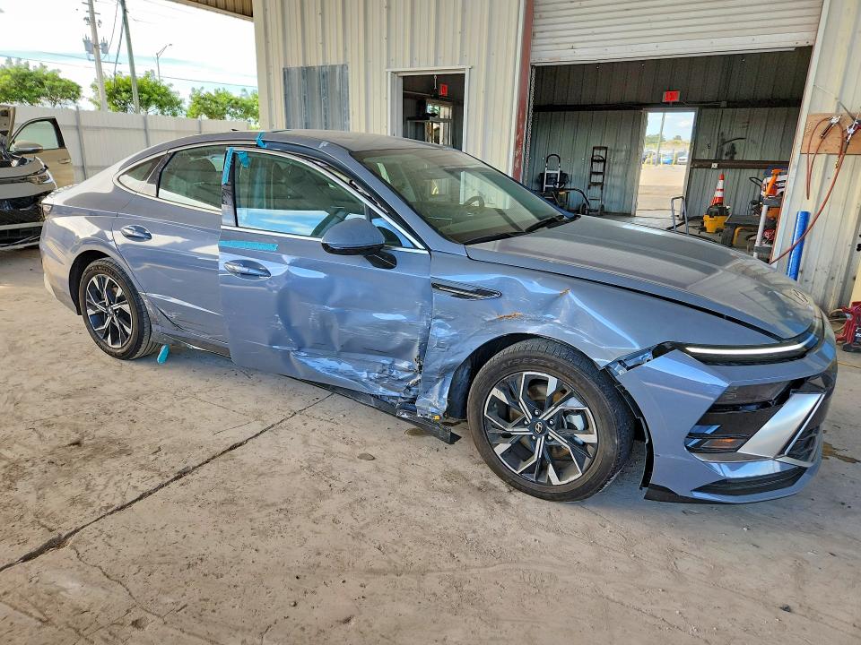 70277926 :رقم المزاد ، KMHL64JA5SA436636 vin ، 2025 Hyundai Sonata مزاد بيع