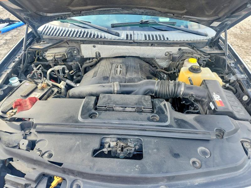 69393316 :رقم المزاد ، 5LMJJ3LT7HEL11182 vin ، 2017 Lincoln Navigator مزاد بيع
