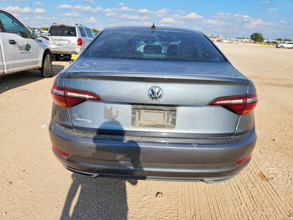 Продажа на аукционе авто 2019 Volkswagen Jetta, vin: 3VWCB7BU5KM239671, номер лота: 71023316