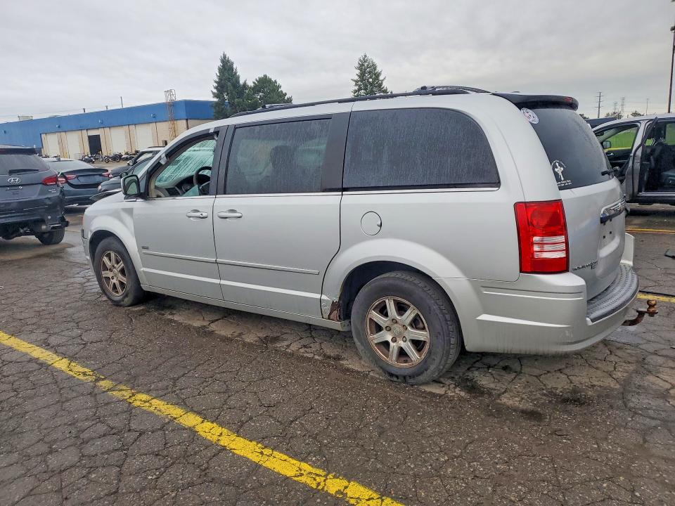 Продажа на аукционе авто 2008 Chrysler Town & Country, vin: 2A8HR54P88R834914, номер лота: 69017616