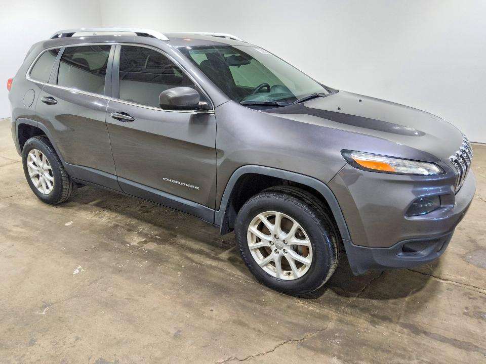 2017 Jeep Cherokee მანქანა იყიდება აუქციონზე, vin: 1C4PJMCS9HW511022, აუქციონის ნომერი: 67174796