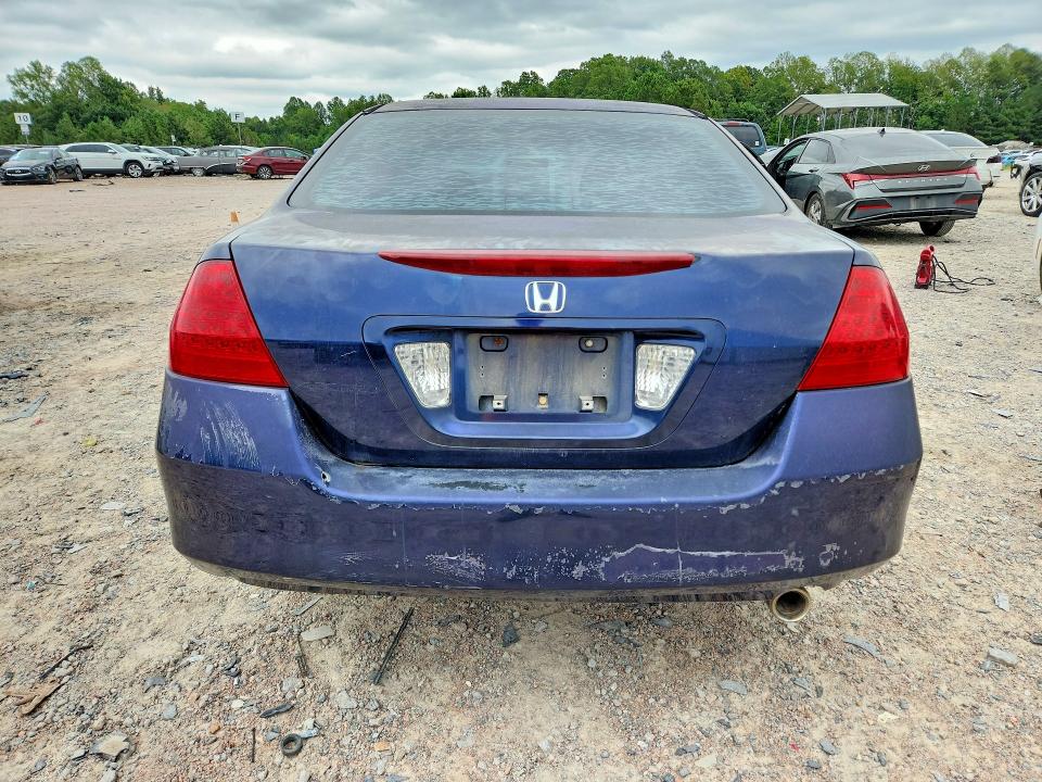 70016396 :رقم المزاد ، 1HGCM56167A027756 vin ، 2007 Honda Accord مزاد بيع