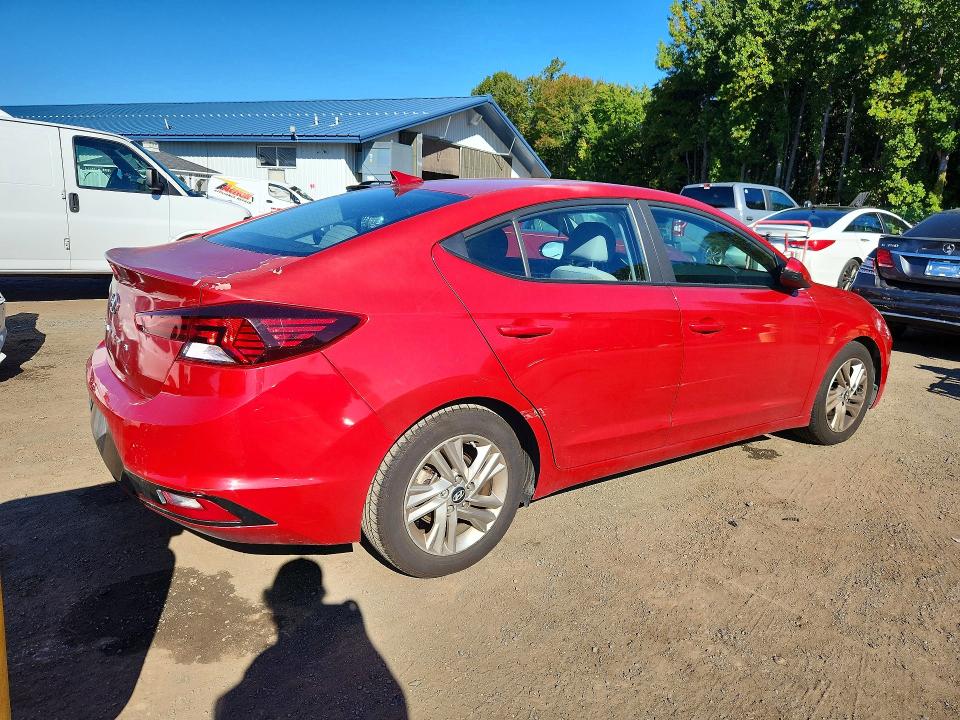 2019 Hyundai Elantra მანქანა იყიდება აუქციონზე, vin: 5NPD84LF1KH458122, აუქციონის ნომერი: 70304226