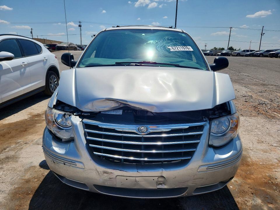 Aukcja sprzedaży 2005 Chrysler Town & Country, vin: 2C8GP64L55R383818, numer aukcji: 67211976