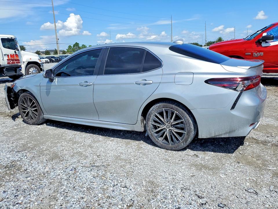 Продаж на аукціоні авто 2024 Toyota Camry, vin: 4T1G11AK7RU204054, номер лоту: 68302946