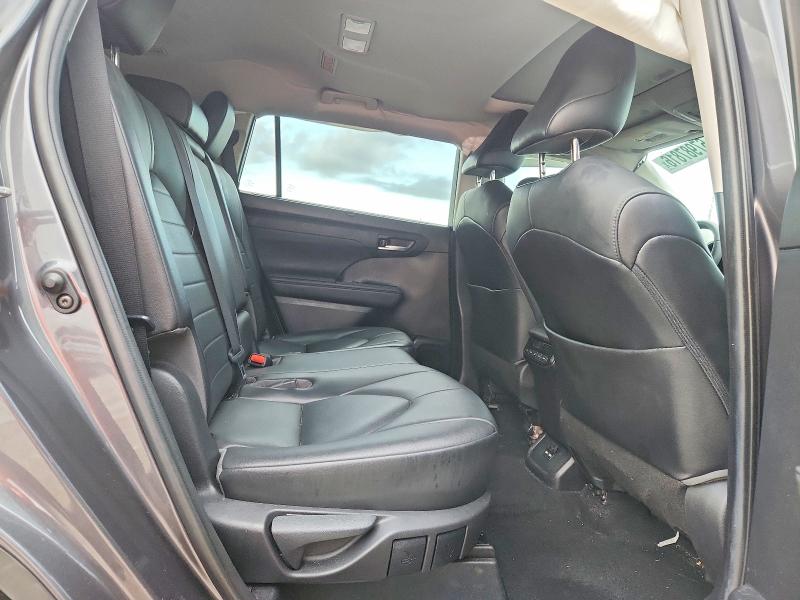 Продажа на аукционе авто 2021 Toyota Highlander, vin: 5TDHZRBHXMS114994, номер лота: 67987816