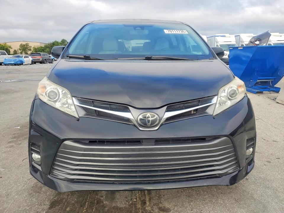 Aukcja sprzedaży 2019 Toyota Sienna, vin: 5TDYZ3DC8KS975277, numer aukcji: 70111736