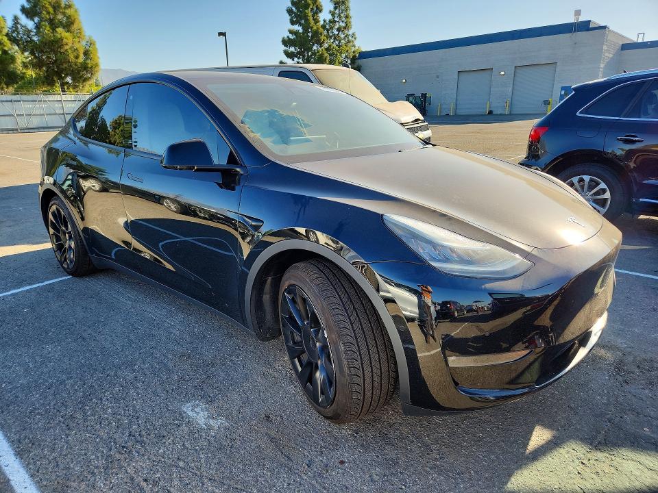 2020 Tesla Model Y მანქანა იყიდება აუქციონზე, vin: 5YJYGDEE3LF018296, აუქციონის ნომერი: 66833836