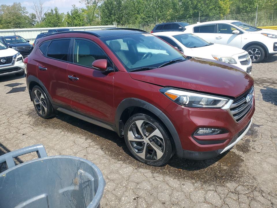 67250216 :رقم المزاد ، KM8J3CA29HU296407 vin ، 2017 Hyundai Tucson مزاد بيع