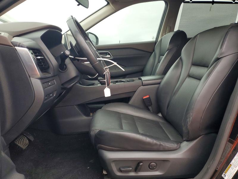 70560646 :رقم المزاد ، 5N1AT3BBXMC680565 vin ، 2021 Nissan Rogue مزاد بيع