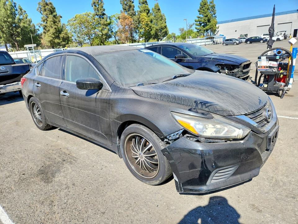 Auction sale of the 2017 Nissan Altima, vin: 1N4AL3AP8HN304819, lot number: 67359056