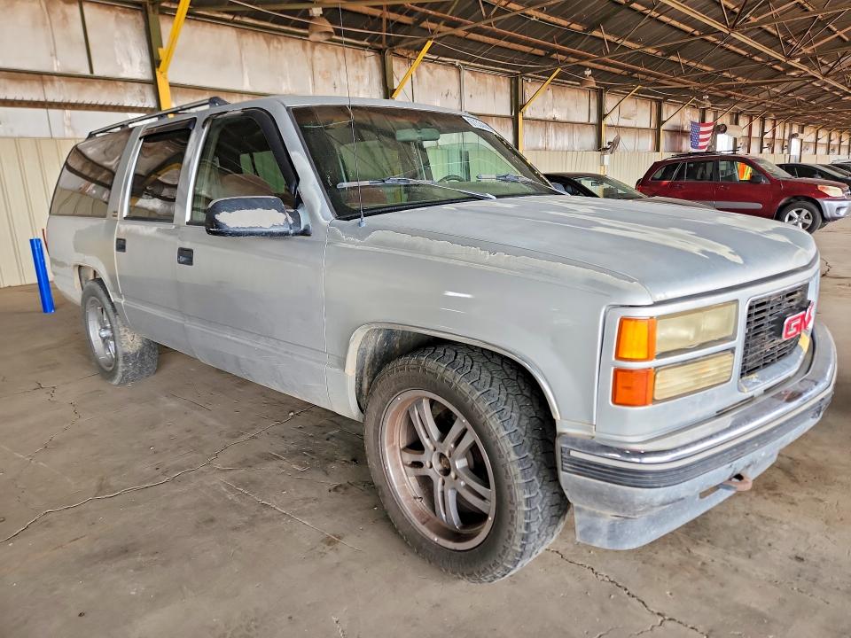 1995 Gmc Suburban მანქანა იყიდება აუქციონზე, vin: 1GKEC16K4SJ727798, აუქციონის ნომერი: 67334446