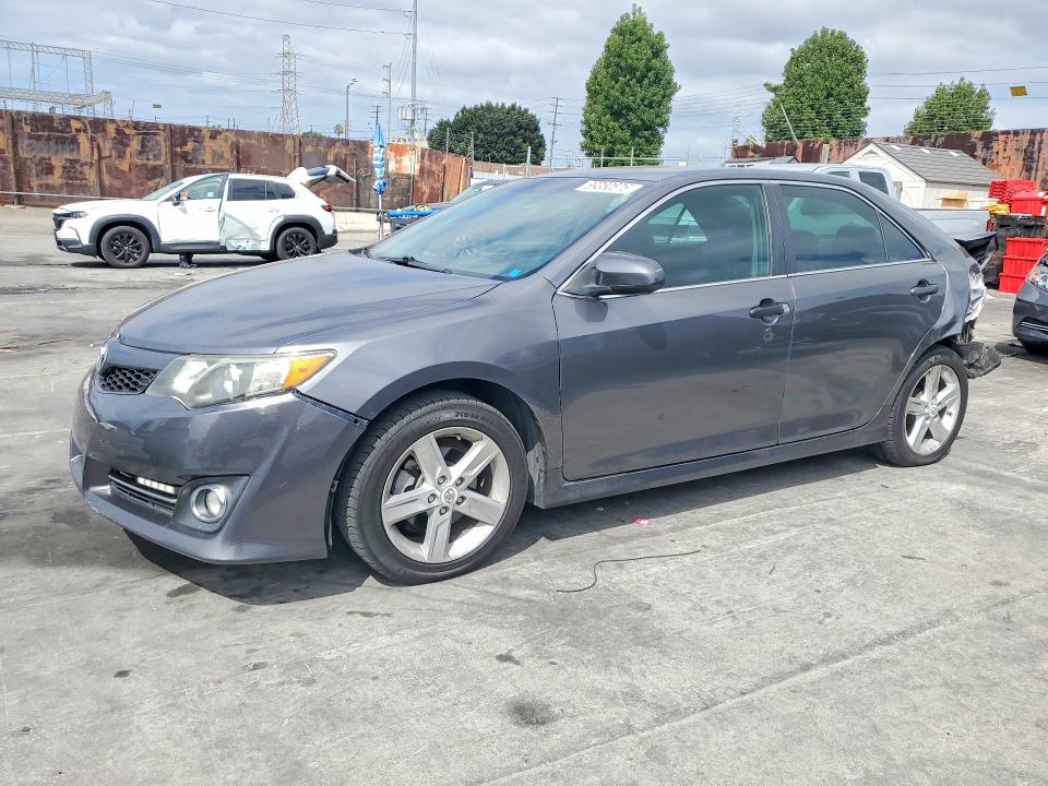 2012 Toyota Camry მანქანა იყიდება აუქციონზე, vin: 4T1BF1FK4CU162227, აუქციონის ნომერი: 69350576