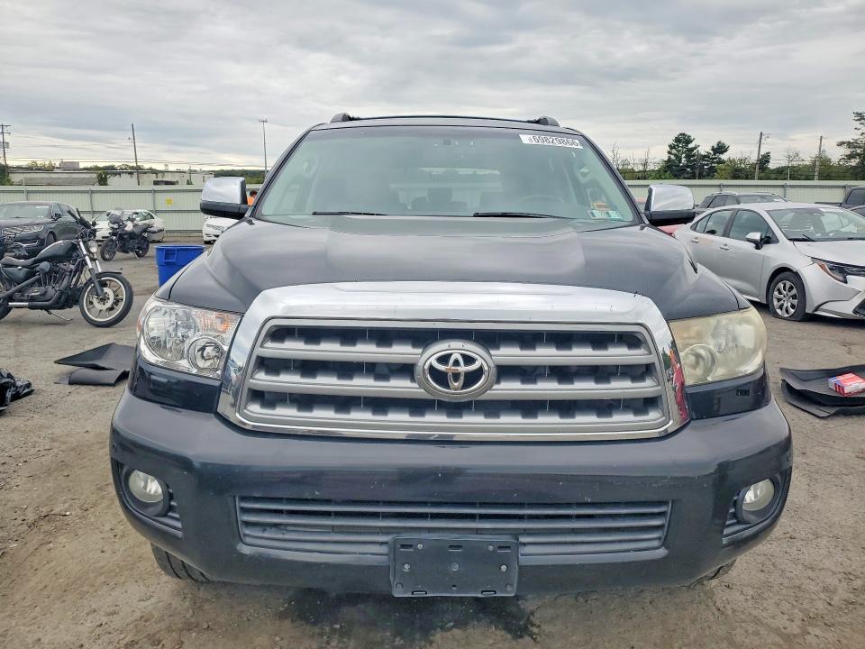 Продаж на аукціоні авто 2011 Toyota Sequoia, vin: 5TDJY5G13BS044101, номер лоту: 69829866