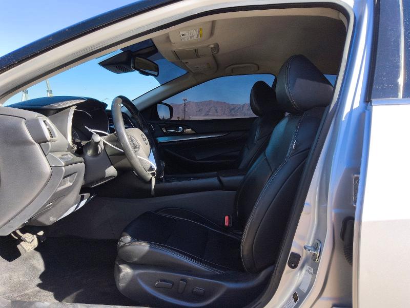 69216846 :رقم المزاد ، 1N4AA6CV7MC515101 vin ، 2021 Nissan Maxima مزاد بيع