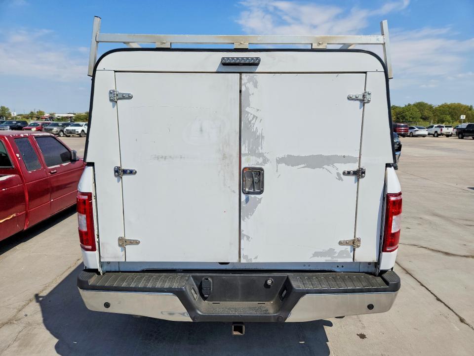 67688686 :رقم المزاد ، 1FTFX1C47LKD35582 vin ، 2020 Ford F150 مزاد بيع