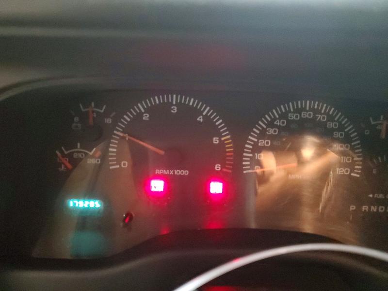 68762256 :رقم المزاد ، 1B4HS28ZXYF178709 vin ، 2000 Dodge Durango مزاد بيع