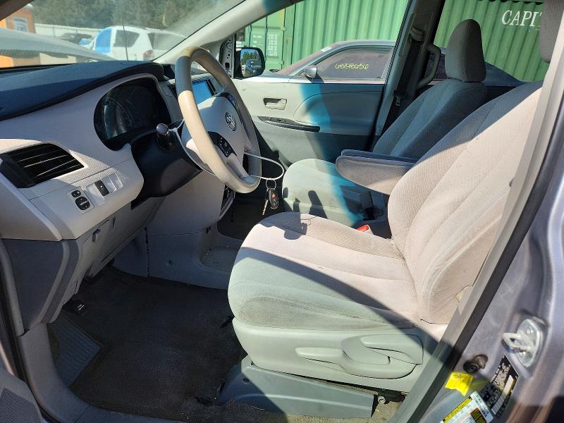 Aukcja sprzedaży 2012 Toyota Sienna, vin: 5TDKA3DC5CS015543, numer aukcji: 66182906