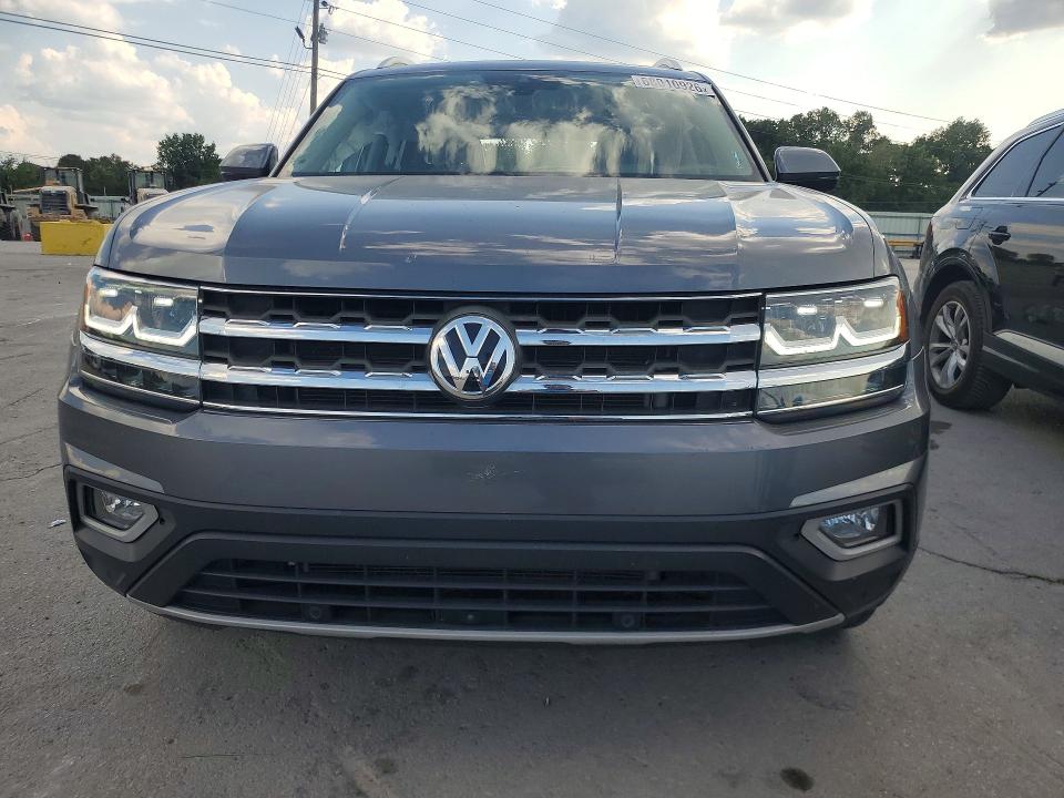 2018 Volkswagen Atlas მანქანა იყიდება აუქციონზე, vin: 1V2NR2CA0JC571403, აუქციონის ნომერი: 68010926