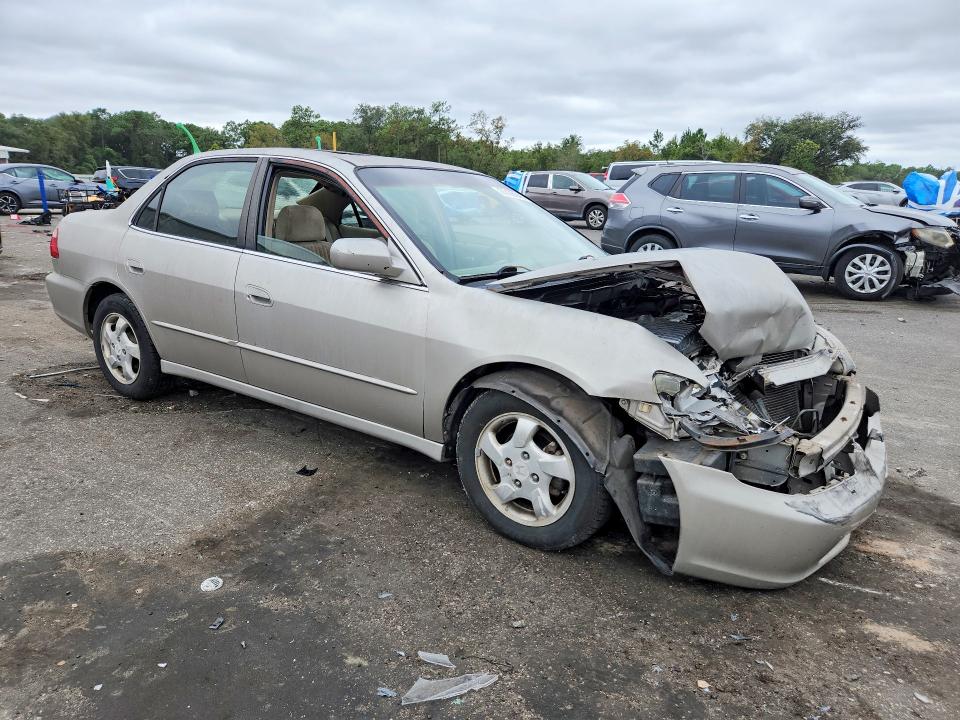 Aukcja sprzedaży 1998 Honda Accord, vin: 1HGCG5650WA235804, numer aukcji: 70106046