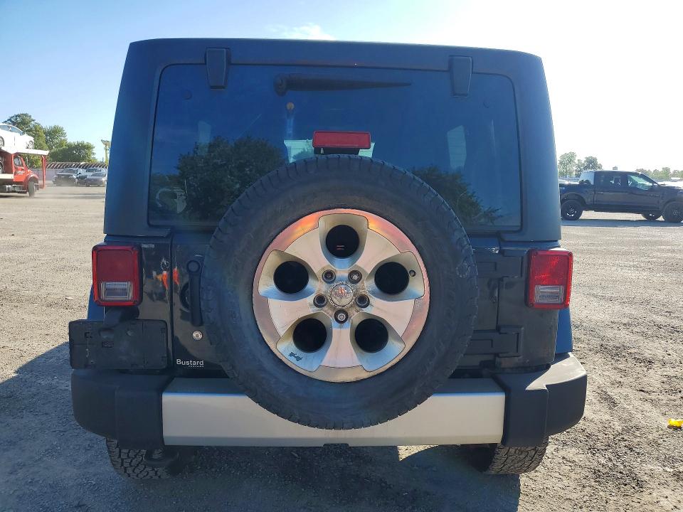 Продажа на аукционе авто 2014 Jeep Wrangler Unlimited, vin: 1C4BJWEG2EL101500, номер лота: 68673076