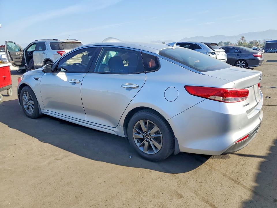 70728326 :رقم المزاد ، 5XXGT4L11GG070844 vin ، 2016 Kia Optima مزاد بيع
