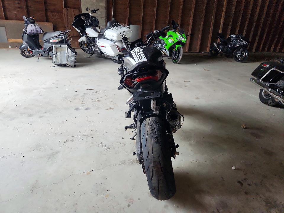 Продажа на аукционе авто 2025 Kawasaki Zr900, vin: ML5ZRDS12SDA00505, номер лота: 67238396
