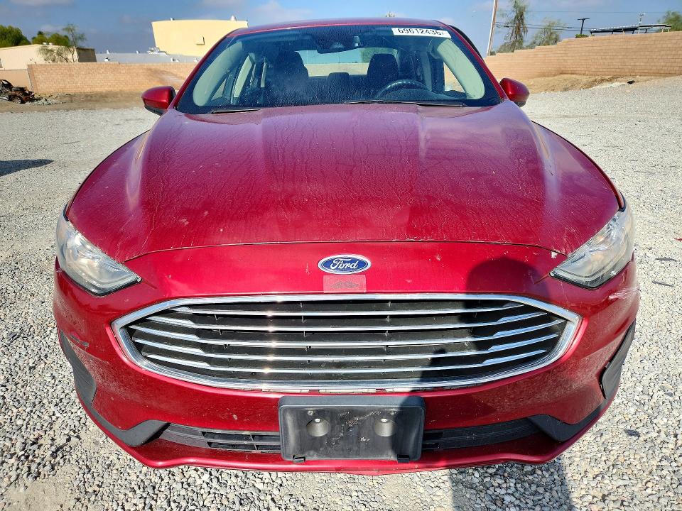 2019 Ford Fusion მანქანა იყიდება აუქციონზე, vin: 3FA6P0LU4KR222120, აუქციონის ნომერი: 69612436