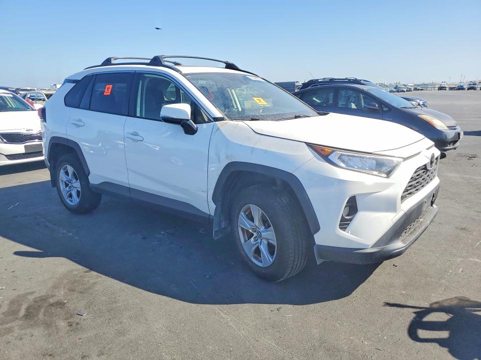 Продажа на аукционе авто 2019 Toyota Rav4, vin: JTMW1RFV1KD014175, номер лота: 70699226