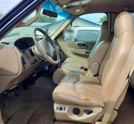 68799006 :رقم المزاد ، 1FTRX17W31KF03207 vin ، 2001 Ford F150 مزاد بيع