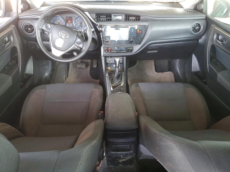 67697186 :رقم المزاد ، 2T1BURHE5JC079948 vin ، 2018 Toyota Corolla مزاد بيع