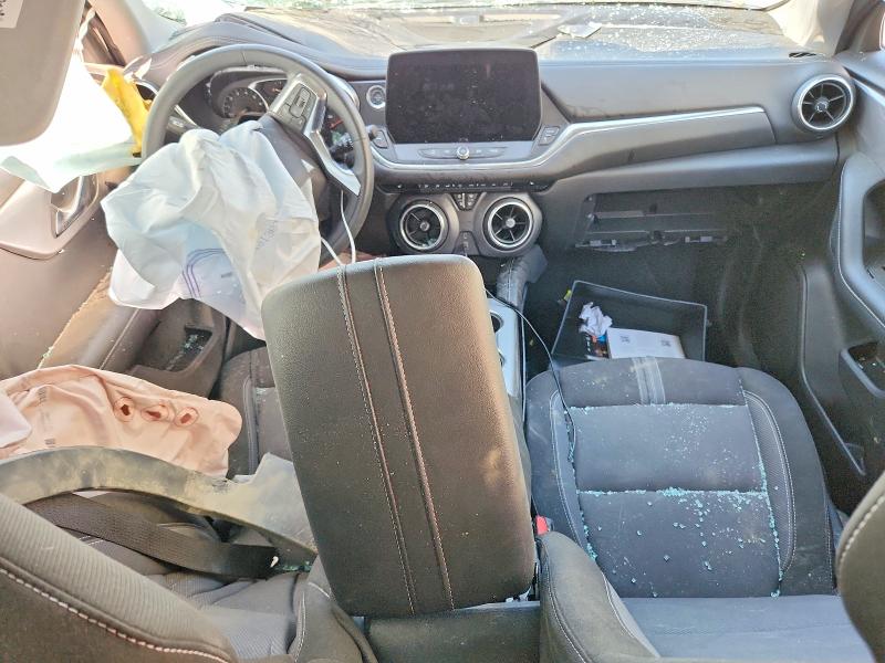 Продажа на аукционе авто 2025 Chevrolet Blazer, vin: 3GNKBCR4XSS262184, номер лота: 70904346
