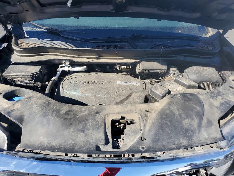 Продаж на аукціоні авто 2018 Honda Pilot, vin: 5FNYF6H62JB039544, номер лоту: 70840496