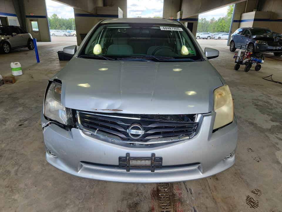 68487866 :رقم المزاد ، 3N1AB6AP1BL615842 vin ، 2011 Nissan Sentra مزاد بيع