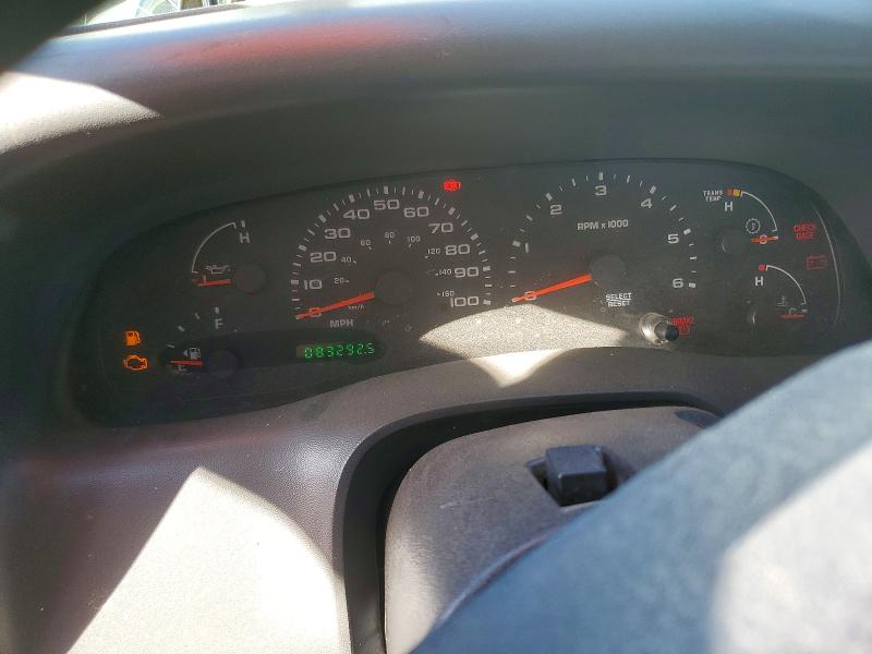70220576 :رقم المزاد ، 1FDXF46S83ED86537 vin ، 2003 Ford F450 مزاد بيع