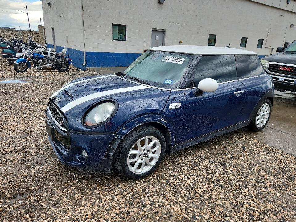 Продажа на аукционе авто 2016 Mini Cooper, vin: WMWXP7C5XG2A43642, номер лота: 69712896