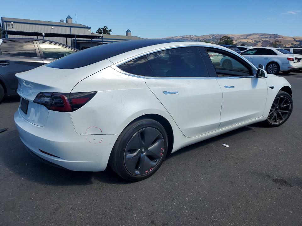 2020 Tesla Model 3 მანქანა იყიდება აუქციონზე, vin: 5YJ3E1EA6LF804539, აუქციონის ნომერი: 68378646