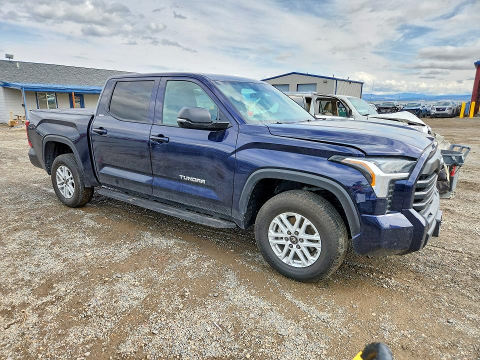 Продаж на аукціоні авто 2025 Toyota Tundra, vin: 5TFLA5DB3SX242682, номер лоту: 68004926