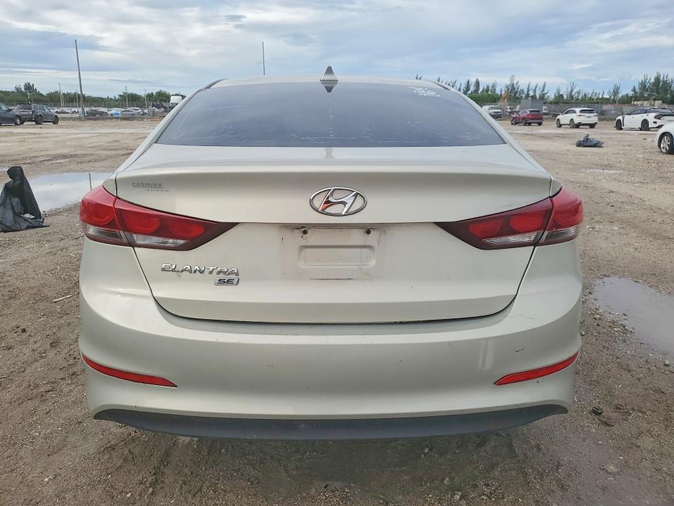71089296 :رقم المزاد ، 5NPD74LF2HH177572 vin ، 2017 Hyundai Elantra مزاد بيع