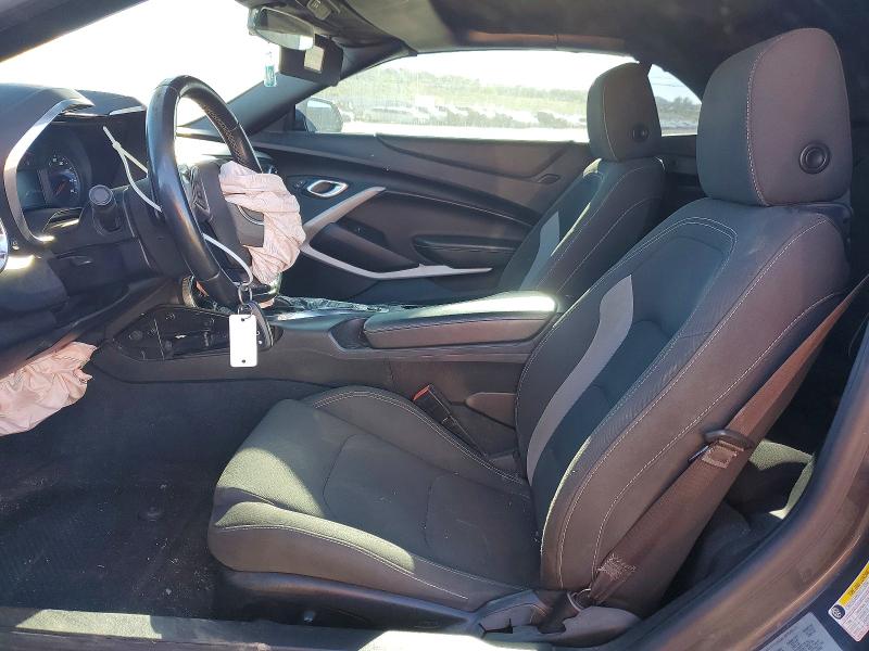 67560006 :رقم المزاد ، 1G1FB3DS5L0111660 vin ، 2020 Chevrolet Camaro مزاد بيع
